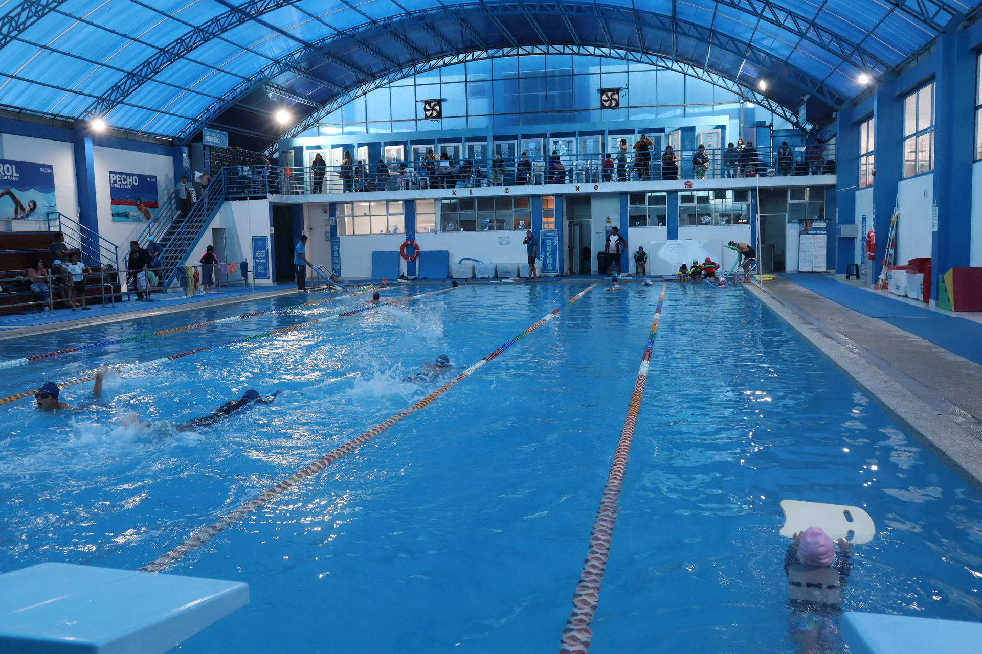 Piscina principal de Andes Aquatic
